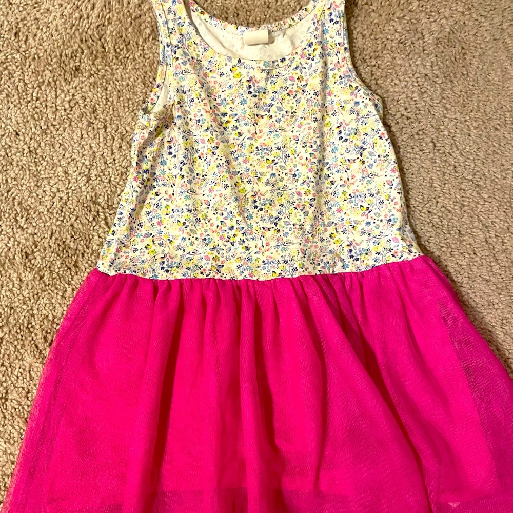 Baby Gap mixed media dress. Flower cotton tank top and pink tulle bottom.